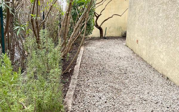 Maison à vendre    4 pièces •  Mèze