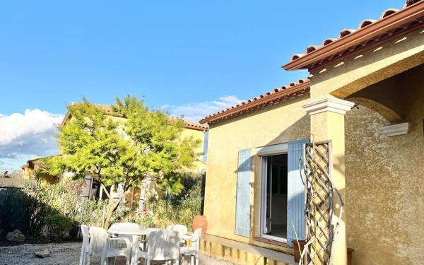 Maison à vendre    4 pièces •  Mèze