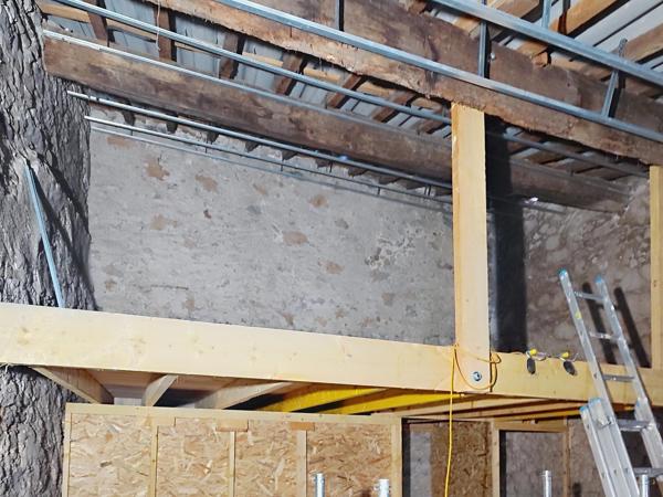 Appartement dans maison de ville à terminer de rénover, idéal investisseur, autres lots disponibles