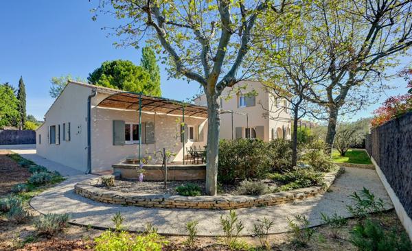 Vente Maison de luxe Aix-en-Provence 8 Pièces 250 m²