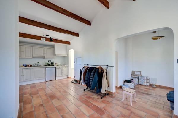 Vente Maison de luxe Aix-en-Provence 8 Pièces 250 m²