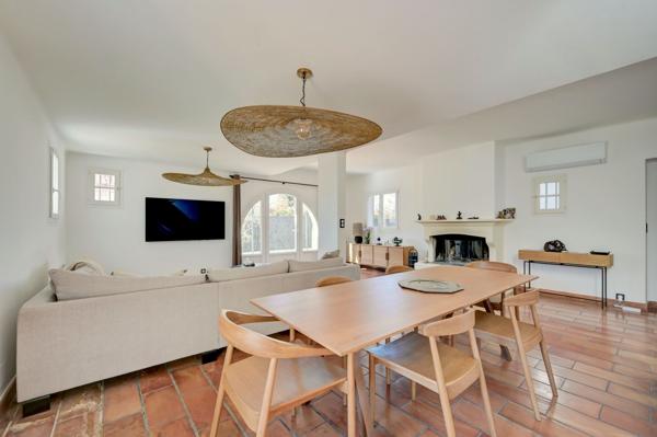 Vente Maison de luxe Aix-en-Provence 8 Pièces 250 m²