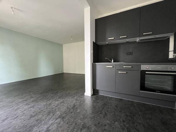GRAND STUDIO - 31 M² HABITABLES - ARRAS