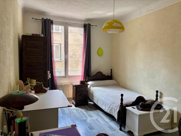Appartement F5 à vendre  5 pièces - 96 m2 ST ETIENNE - 42