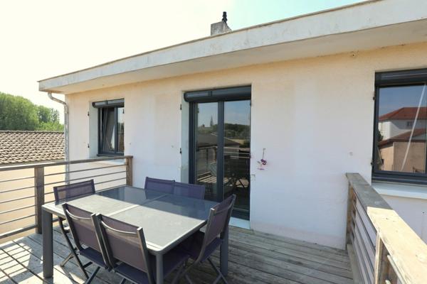 Maison à vendre 6 pièces avec garage en sous sol et jardin plat SAINT MARTIN SUR LE PRE (51)