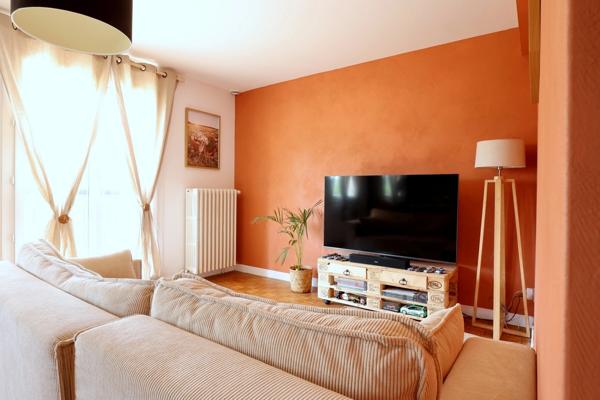 Maison à vendre 6 pièces avec garage en sous sol et jardin plat SAINT MARTIN SUR LE PRE (51)