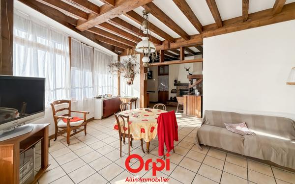 Maison à vendre    7 pièces •  Vallon-en-Sully