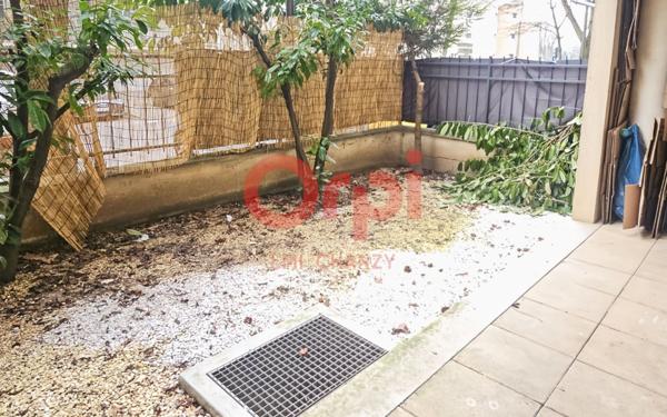 Appartement à vendre    1 pièce • 31 m2 Rosny-sous-Bois