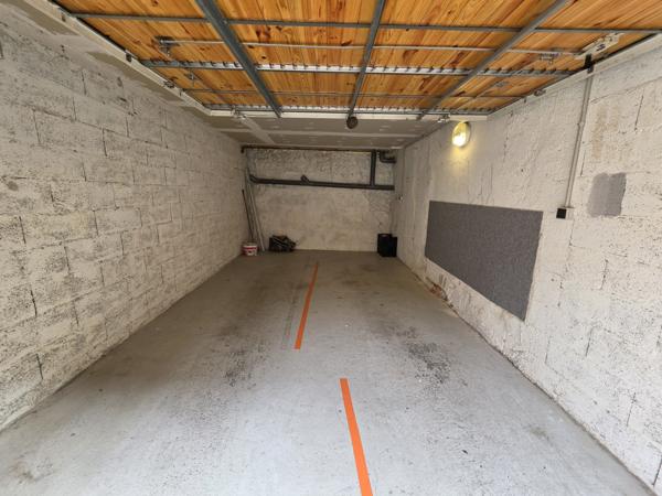 Appartement
         3 pièces
        - 74 m² Exclusivité 123 000 € *