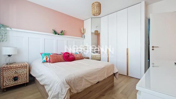A louer : Appartement meublé de 2 pièces de 41 m² avec balcon et parking s/sol.