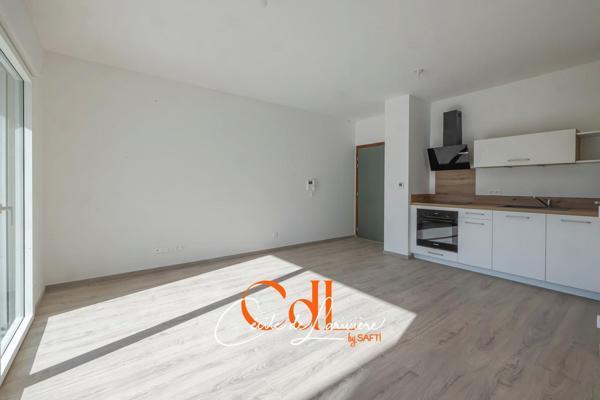 Investissement idéal, plein centre-ville et plein Sud avec terrasse et jardinet !