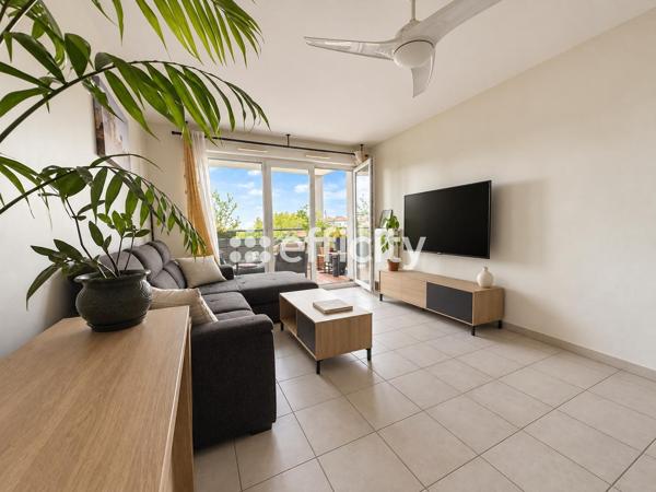 Appartement
         3 pièces
        - 58 m² 188 000 € *