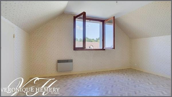 Pavillon avec vie de plain 4 chambres et grande mezzanine