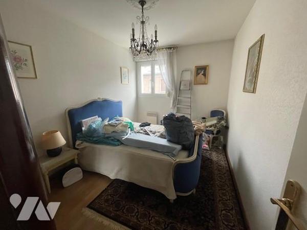 Dans résidence sécurisée du centre ville