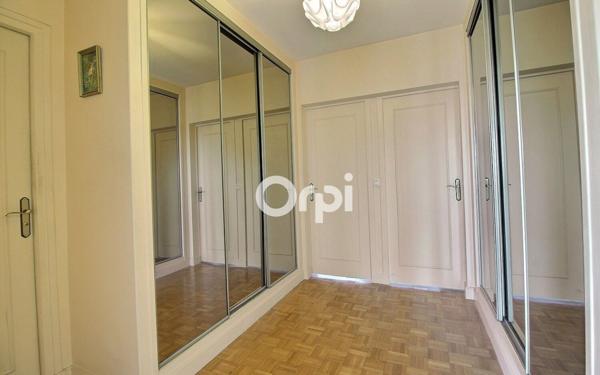 Appartement à vendre    5 pièces • 121 m2 Viry-Châtillon