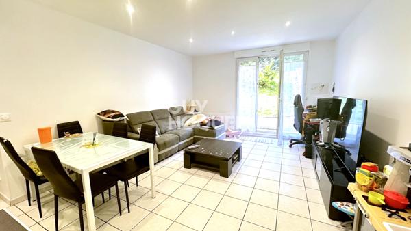 Appartement de 61,15 m² - 3 pièces à Forges- Les- Bains- plain pied