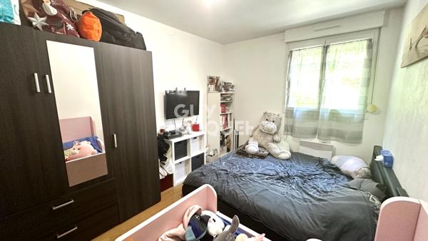 Appartement de 61,15 m² - 3 pièces à Forges- Les- Bains- plain pied