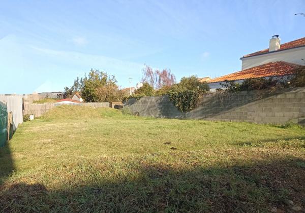 Terrain constructible viabilisé libre de constructeurs