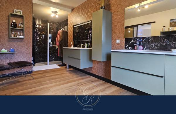 Maison de caractère à vendre 8 pièces à Beaulieu-sur-Layon (49750)