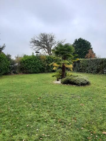 maison familiale 4 chambres et 2 bureaux