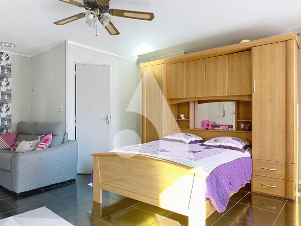 Appartement 4 pièces 122.79 m2