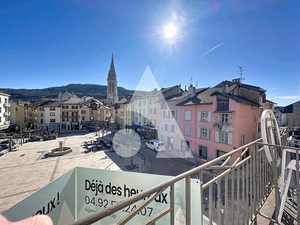 Appartement 4 pièces 122.79 m2