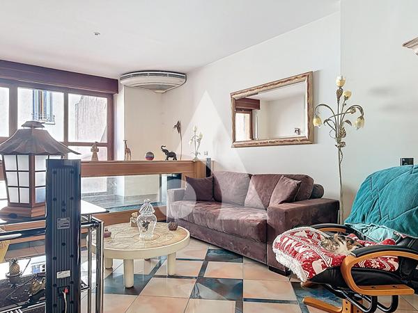 Appartement 4 pièces 122.79 m2