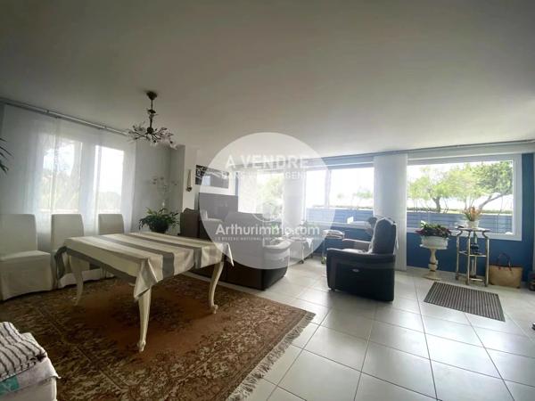Vente                                                      Maison
                        
                     6 pièces                      121 m2                     à Saint-Brevin-les-Pins
