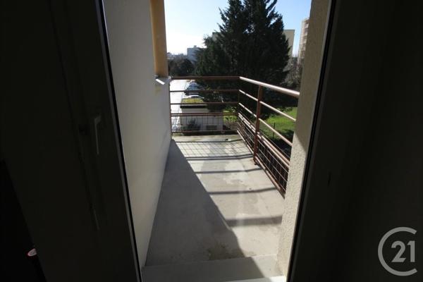 Appartement T1 à vendre  1 pièce - 24,40 m 2   TALENCE  - 33