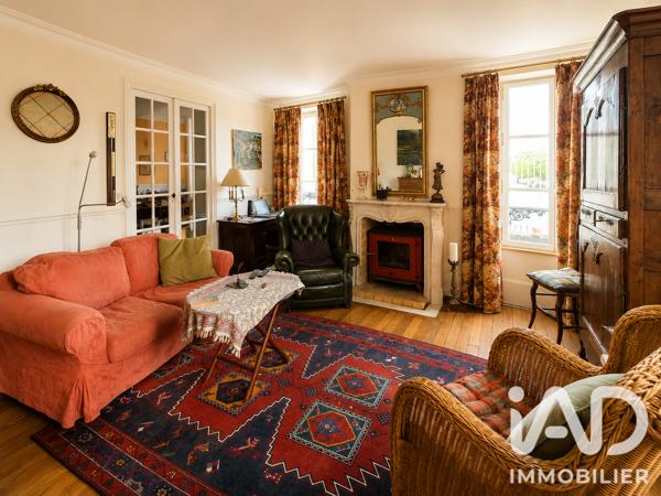 Maison à vendre 10 pièces 270 m² Puiseaux