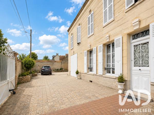Maison à vendre 10 pièces 270 m² Puiseaux