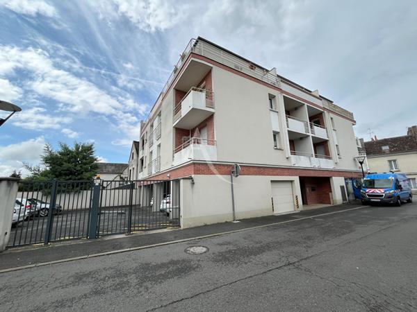 APPARTEMENT T2 CHATEAU RENAULT