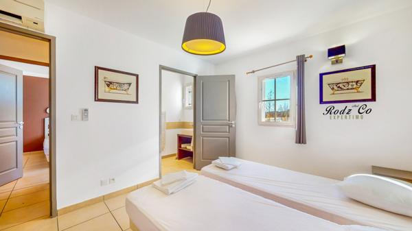 Saint-Saturnin-lès-Apt (84490) Villa familiale 4 chambres – Résidence sécurisée – Saint-Saturnin-lès-Apt