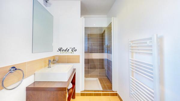 Saint-Saturnin-lès-Apt (84490) Villa familiale 4 chambres – Résidence sécurisée – Saint-Saturnin-lès-Apt