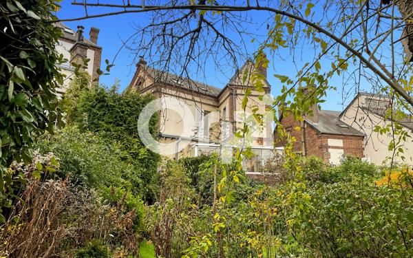 Maison à vendre    7 pièces •  Évreux