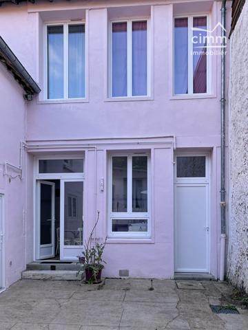 🏡 Maison de ville à vendre à Château-Renard – 147 000 € 💰