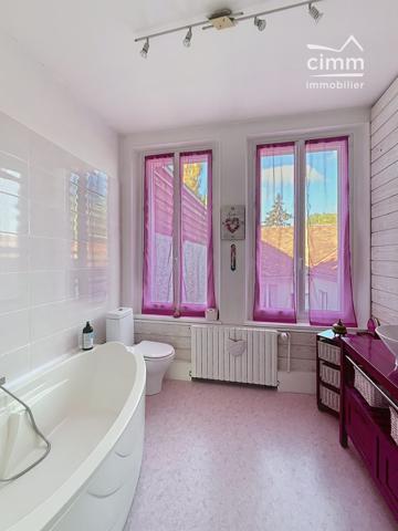 🏡 Maison de ville à vendre à Château-Renard – 147 000 € 💰
