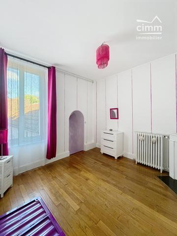 🏡 Maison de ville à vendre à Château-Renard – 147 000 € 💰