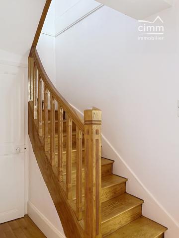🏡 Maison de ville à vendre à Château-Renard – 147 000 € 💰