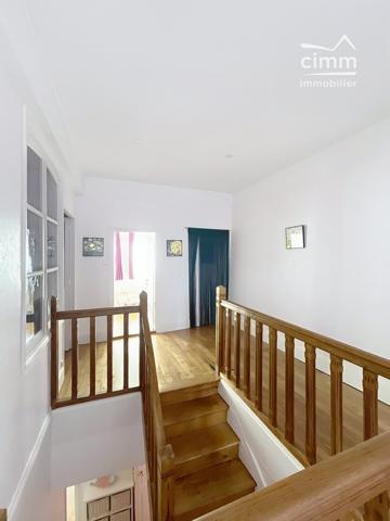 🏡 Maison de ville à vendre à Château-Renard – 147 000 € 💰