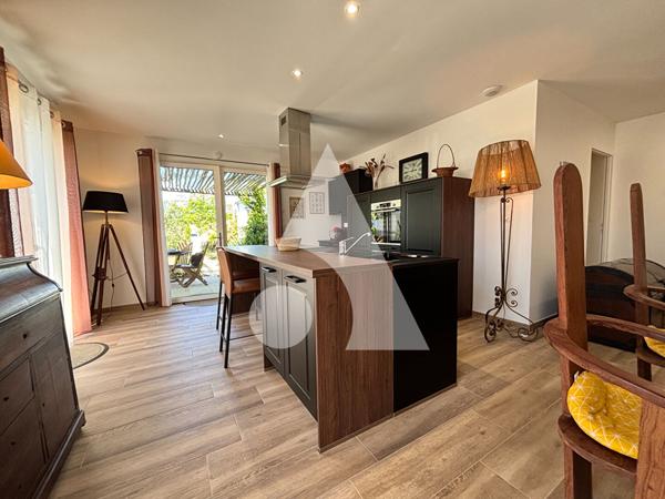 Maison 7 pièces 136.7 m2