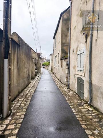 Location                                                      Appartement
                        
                     3 pièces                      64 m2                     à Beaugency