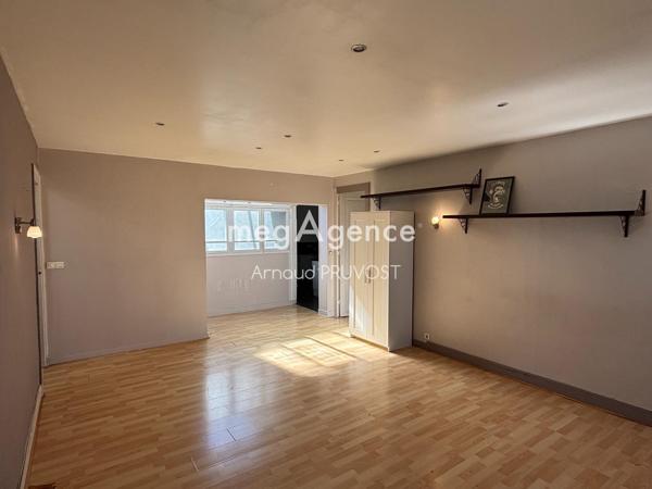 Appartement à BORDEAUX, 33000 - 5 pièces 87m²