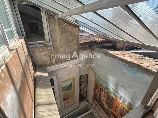 Appartement à BORDEAUX, 33000 - 5 pièces 87m²