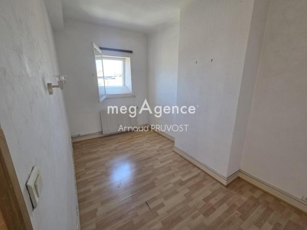 Appartement à BORDEAUX, 33000 - 5 pièces 87m²