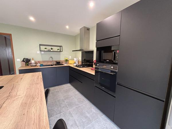 Maison de Caractere au Coeur de Luche-Pringe