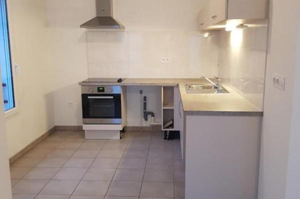 Location - Appartement 3 pièces 76 m 2 LE MANS (72000)