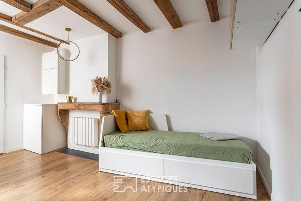 Studio rénové avec pierres apparentes au coeur de Saint-Paul