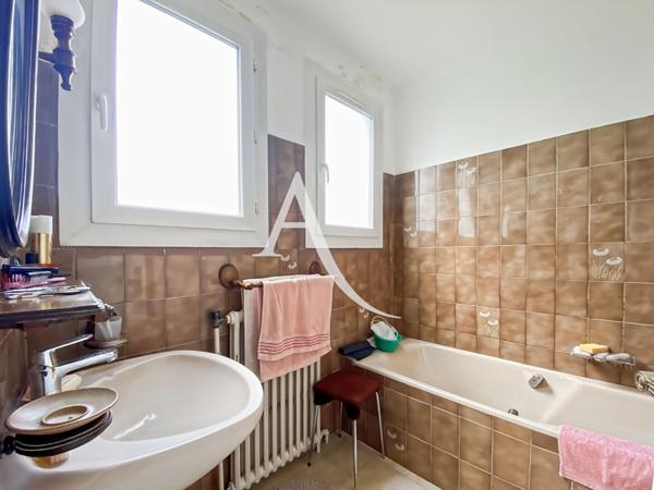 Maison Bois D Arcy 4 pièce(s) 80 m2