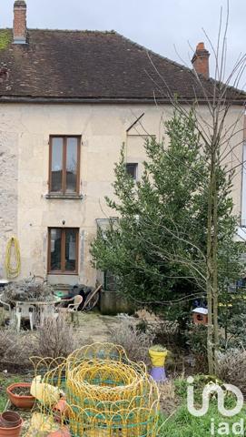 Maison 8 pièces de 400 m² à Montmirail (51210)